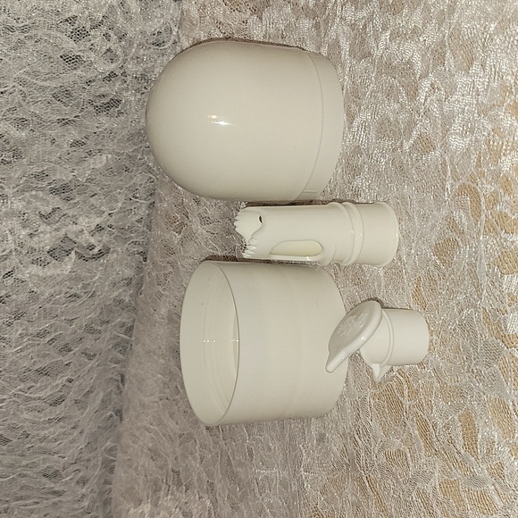 Pampered Chef: Lemon Aid Reamer Juicer - Picture 3 of 5